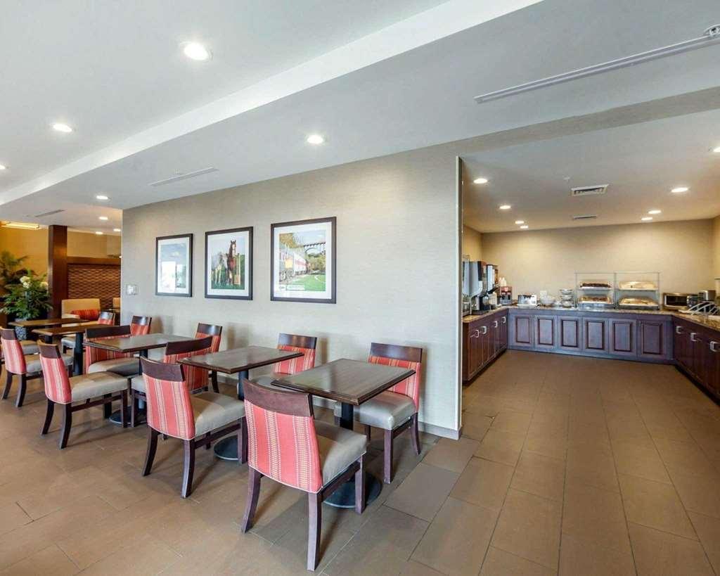 玛丽埃塔帕克斯堡康福特套房酒店 玛丽埃塔市 餐厅 照片